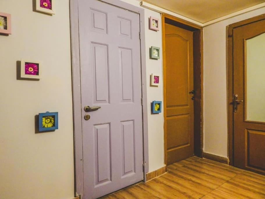 Top Center Studio 3 София Екстериор снимка
